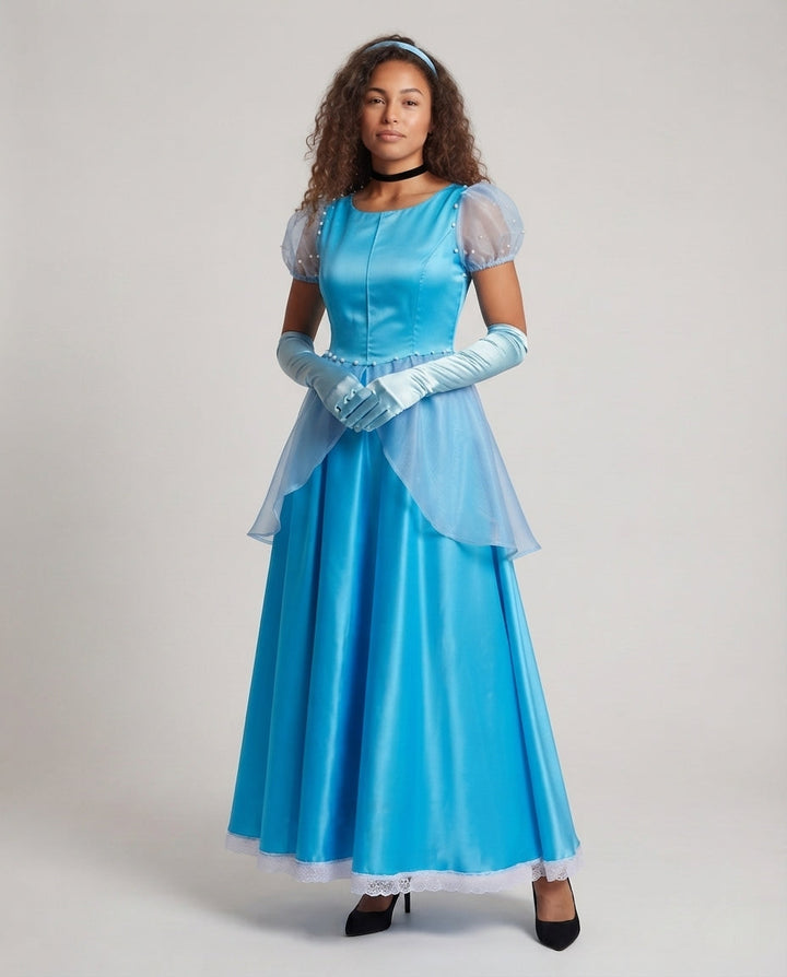 Women's enchanting ball gown with elegant overlay Mune Fashion