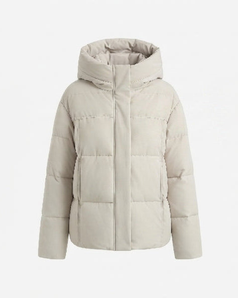 Women's cropped boxy quilted puffer with integrated hood and side zip pockets