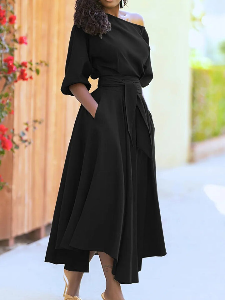 Mune | Dress with Lacing and Lantern Sleeves