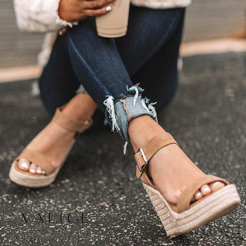 Mune Fashion | Orthopedic Wedges with Buckle