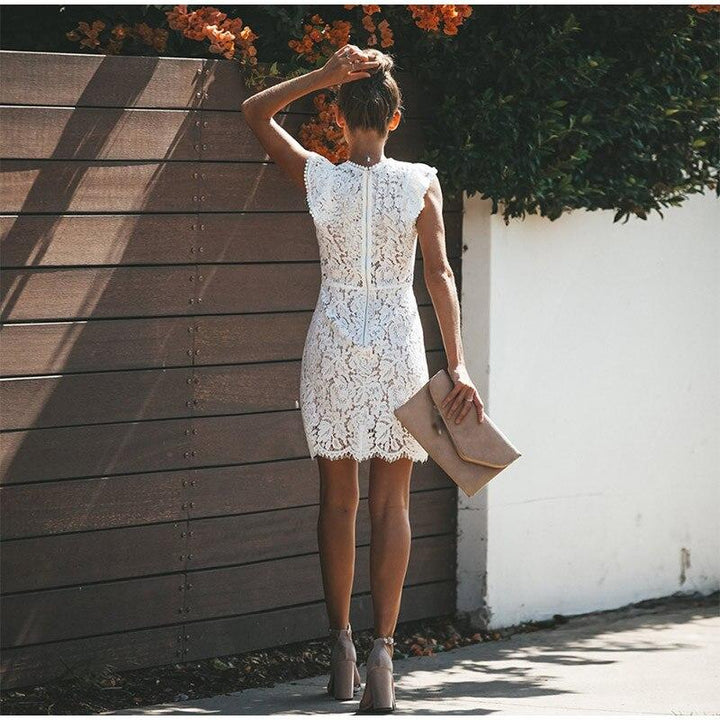 Mune | Elegant Lace Dress