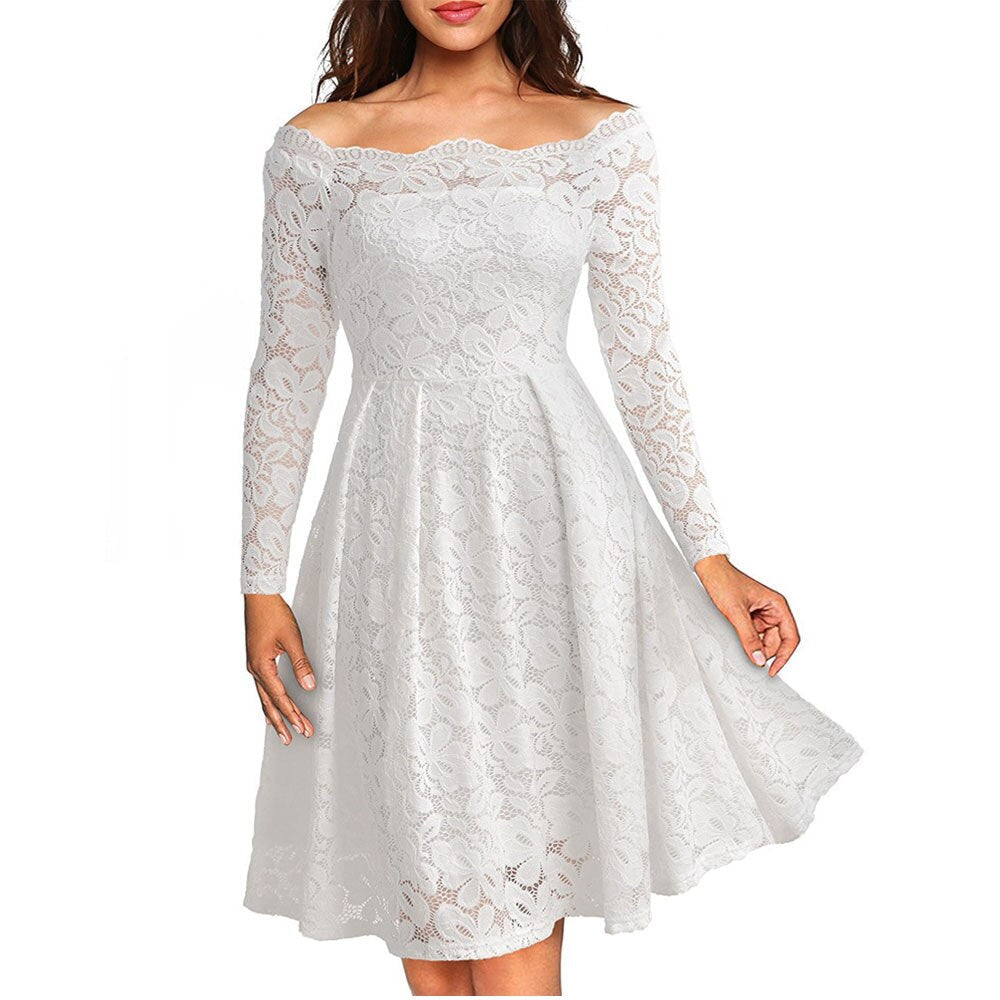 Mune | Dress In Lace with Slits At The Neckline and The Sleeves