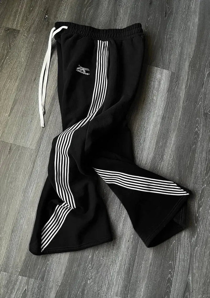 Mune | Men's Jogging Pants with Stripes