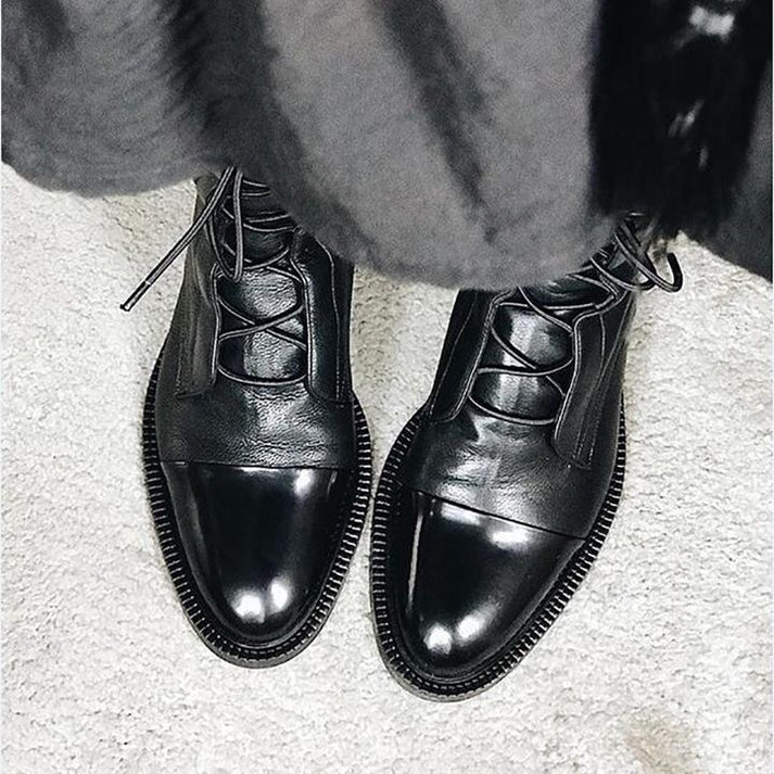 Mune | Boots Classic Learning and Traveling for Women