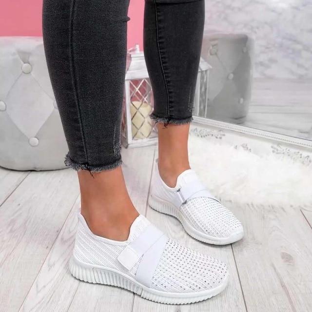 Mune | Slip-On Sneaker for Women with Velcro Closure Improve your Running Posture!