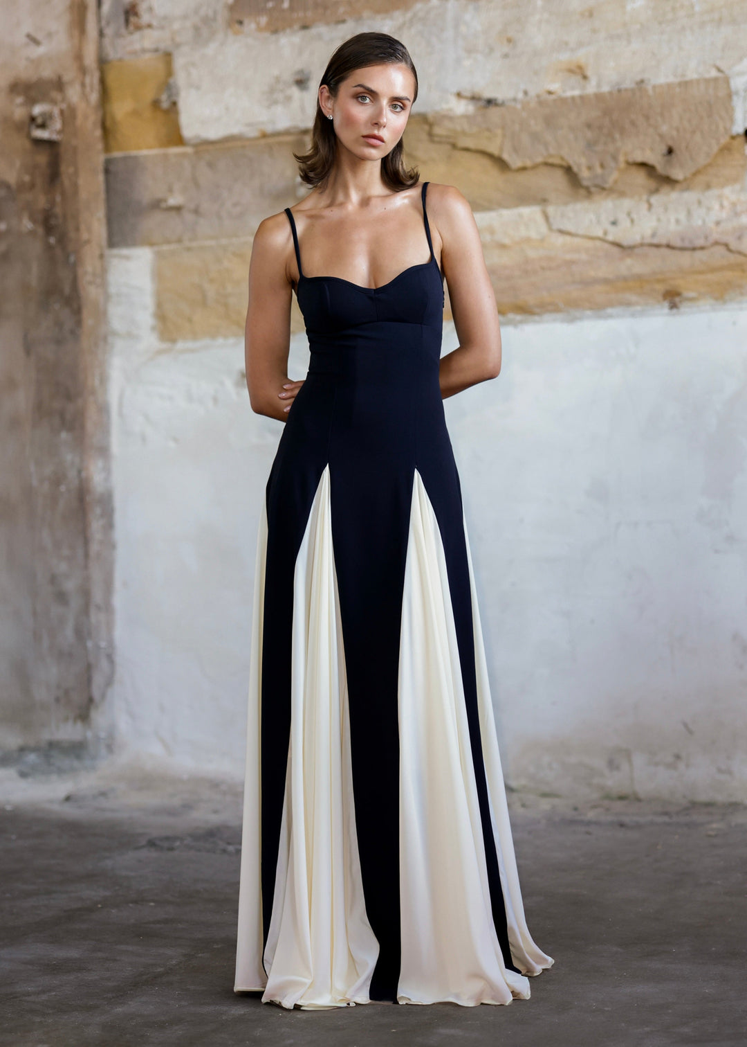 Spaghetti strap color block swing maxi dress