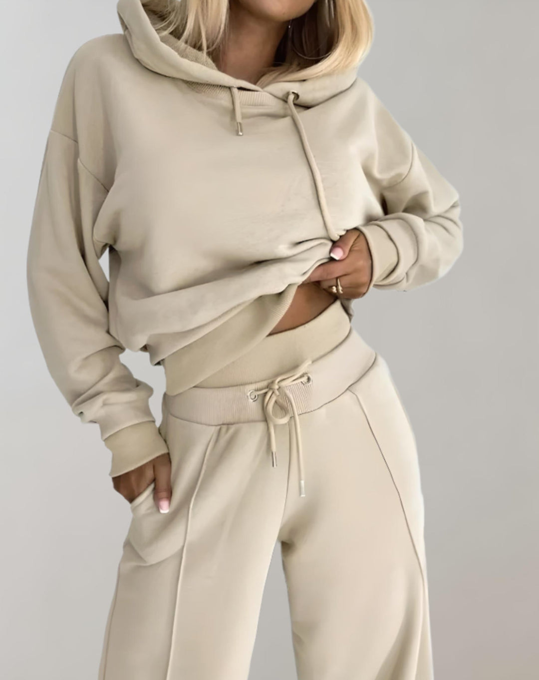 Mune | 2-piece set of hoodie and wide-cut pants