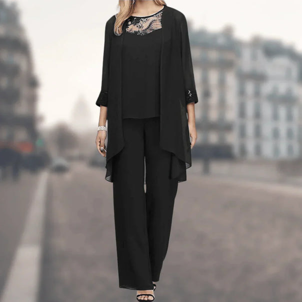 Mune | Elegant Three-Piece Women's Suit