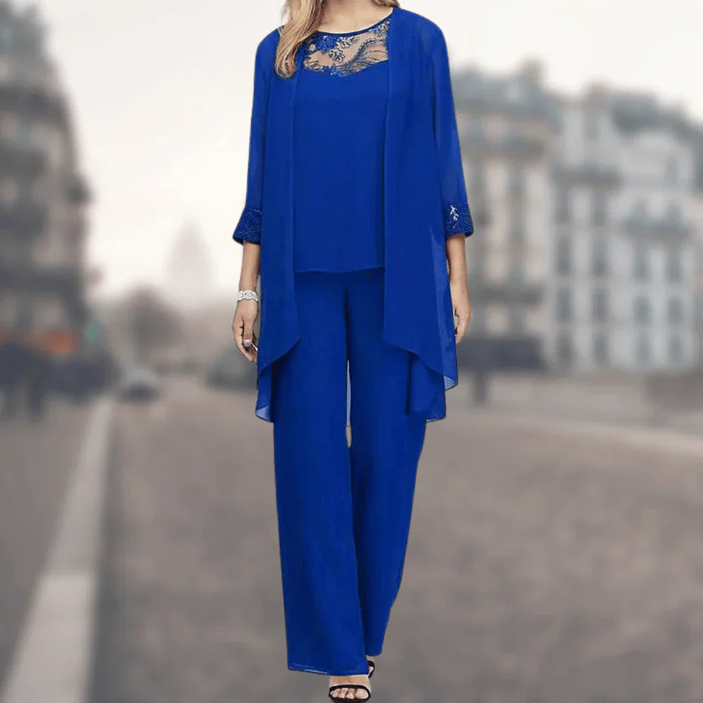 Mune | Elegant Three-Piece Women's Suit