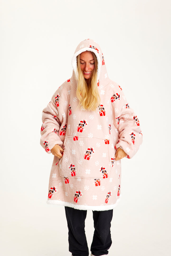 Mune | Doggo Christmas Dream Hoodie