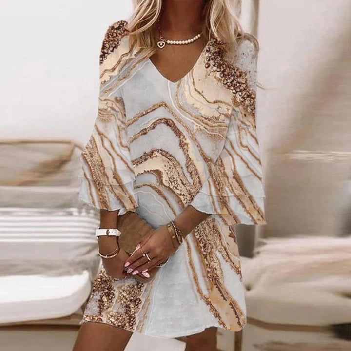 Dress with timeless pattern
