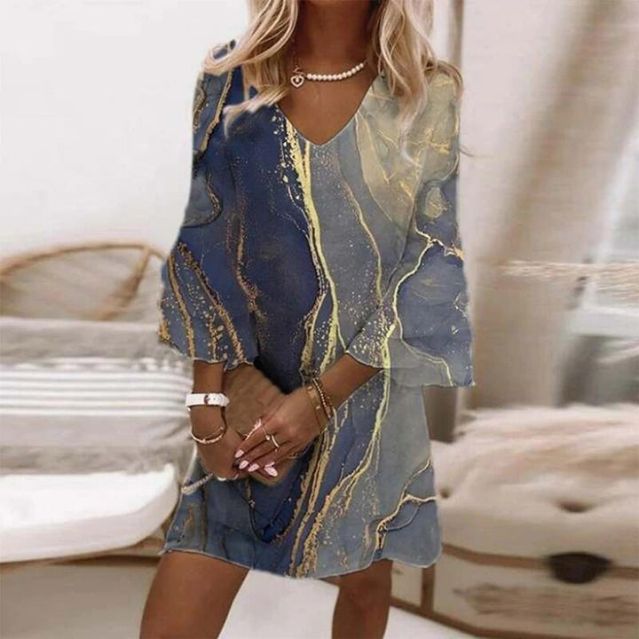Dress with timeless pattern