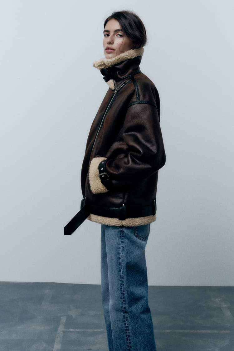 Mune | Jacket with Lapel made of Synthetic Material