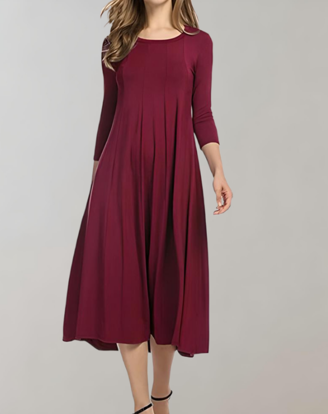 Mune | Swing dress with 3/4 sleeves and round neck