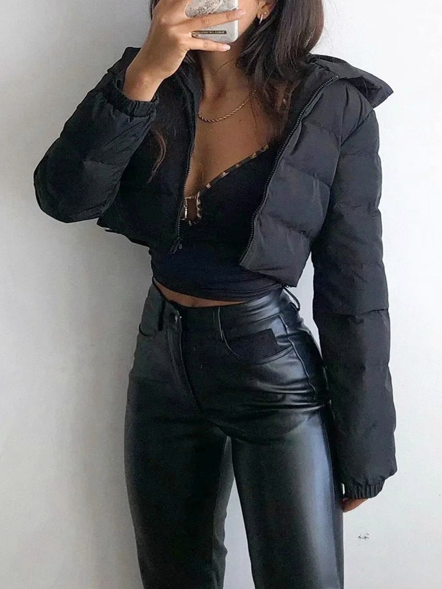 Mune | Women's Short Puffer Jacket with Hood and Zipper