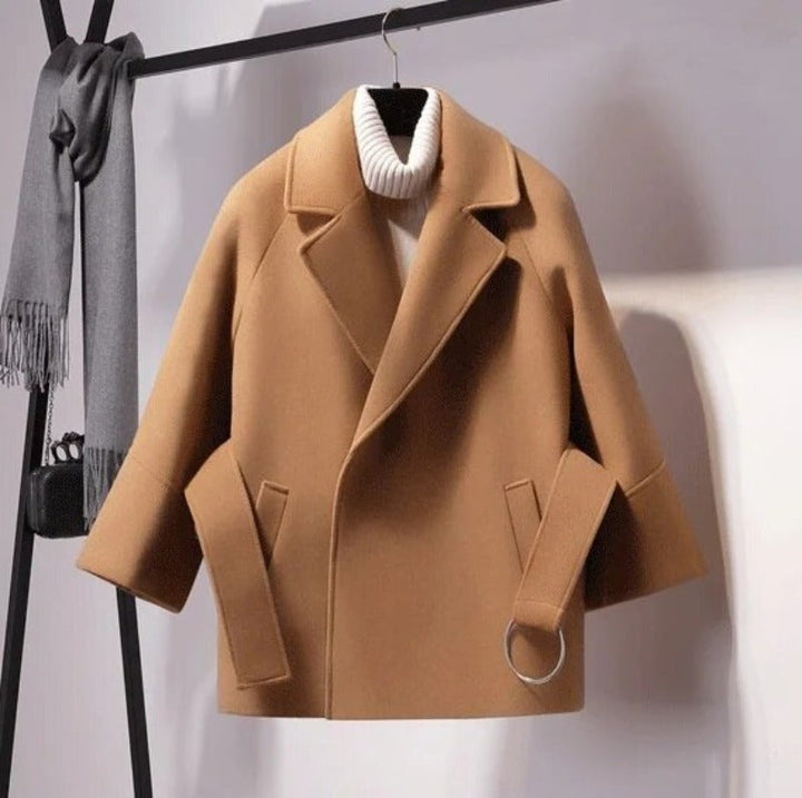 Mune | Women's Short Wool Winter Jacket with Wide Belt and Notched Collar