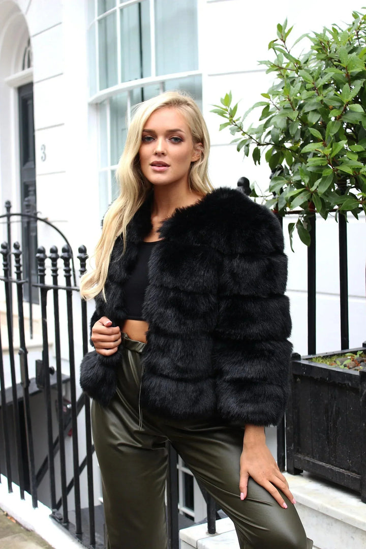 Mune | Warm Short Fluffy Jacket Faux Fur Coat for Women