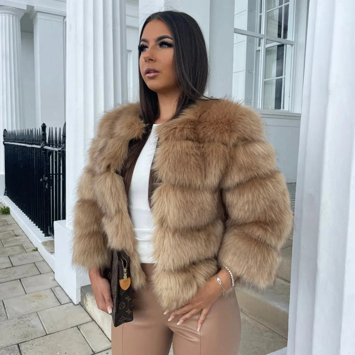 Mune | Warm Short Fluffy Jacket Faux Fur Coat for Women