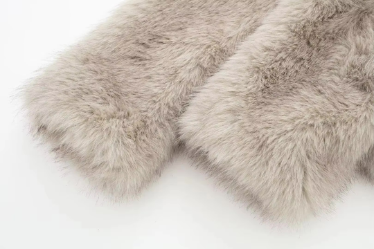 Mune | Short Warm Winter Coats and Jackets for Women