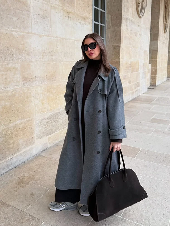 Mune | Women's Long Wool Coat with Double-Breasted Buttons and Loose Fit
