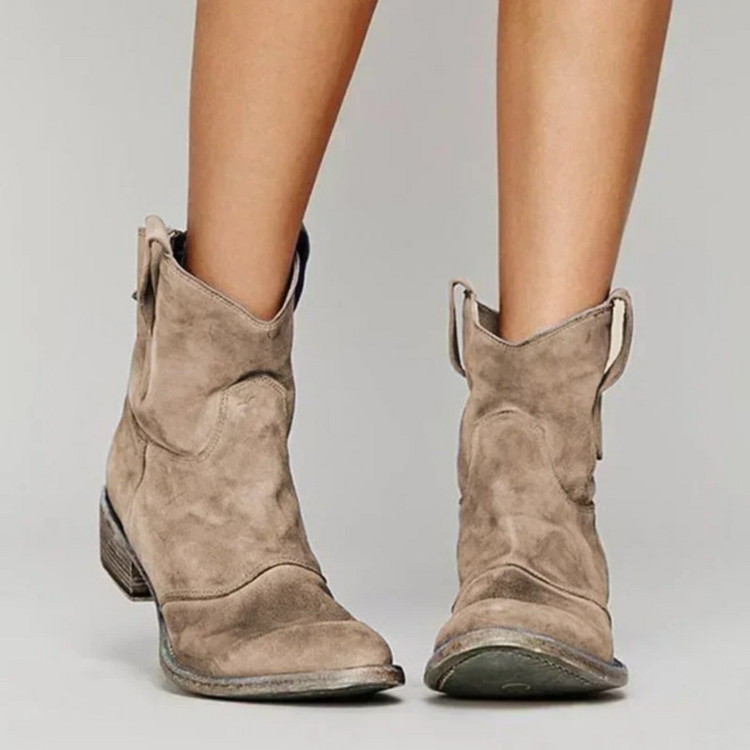 Mune | The Women's Cowboy Boot