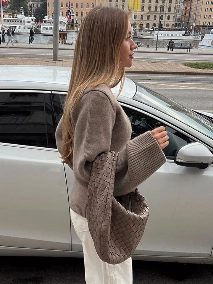Mune | Women's Stylish Knitted Cardigan with Button Closure and V-Neck