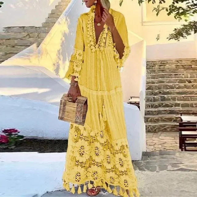 Mune | Long boho dress with lace and tassels