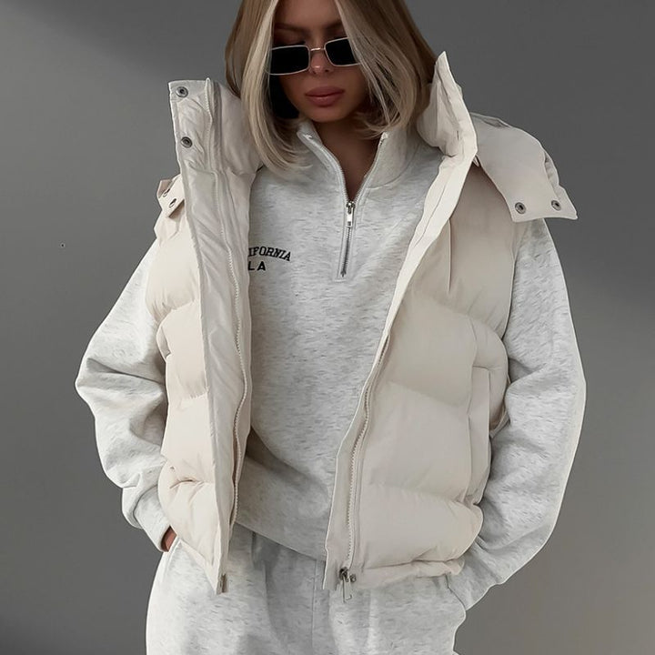 Mune | Women's Insulated Winter Vest with Zipper and Hood