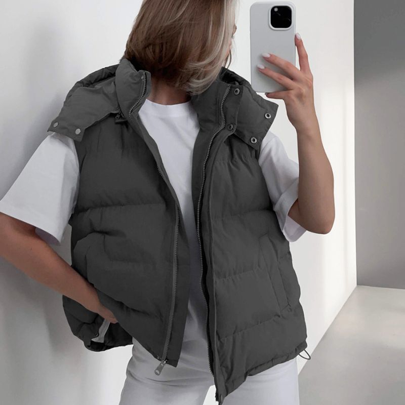 Mune | Women's Insulated Winter Vest with Zipper and Hood