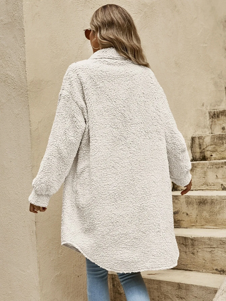 Mune | Women's Long Teddy Cardigan with Button Closure and Long Sleeves