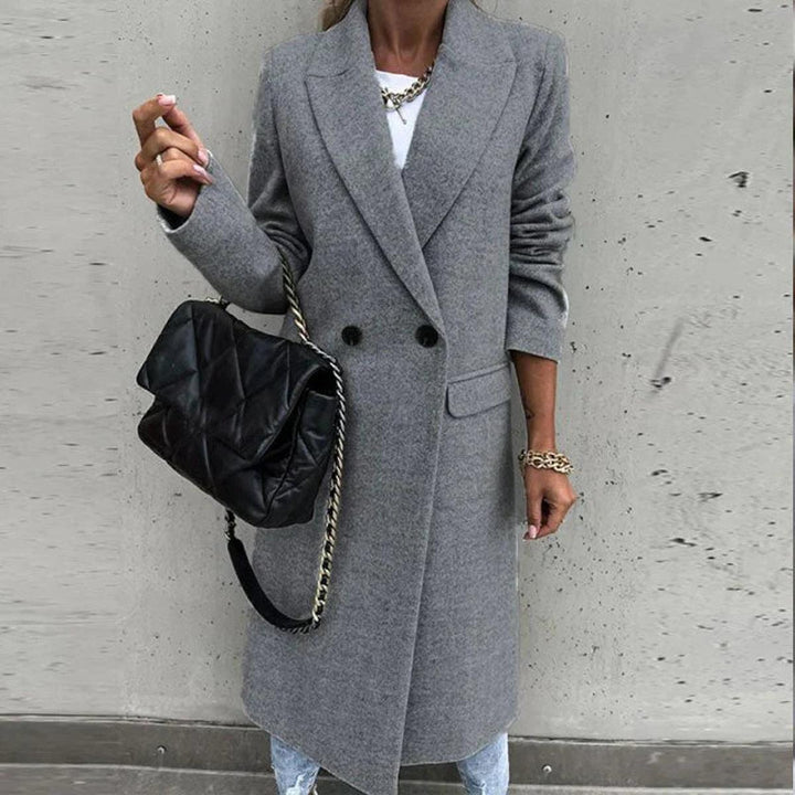 Mune | Longer women's wool blend coat with button placket and side pockets