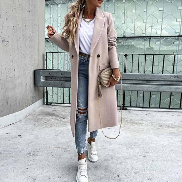 Mune | Longer women's wool blend coat with button placket and side pockets