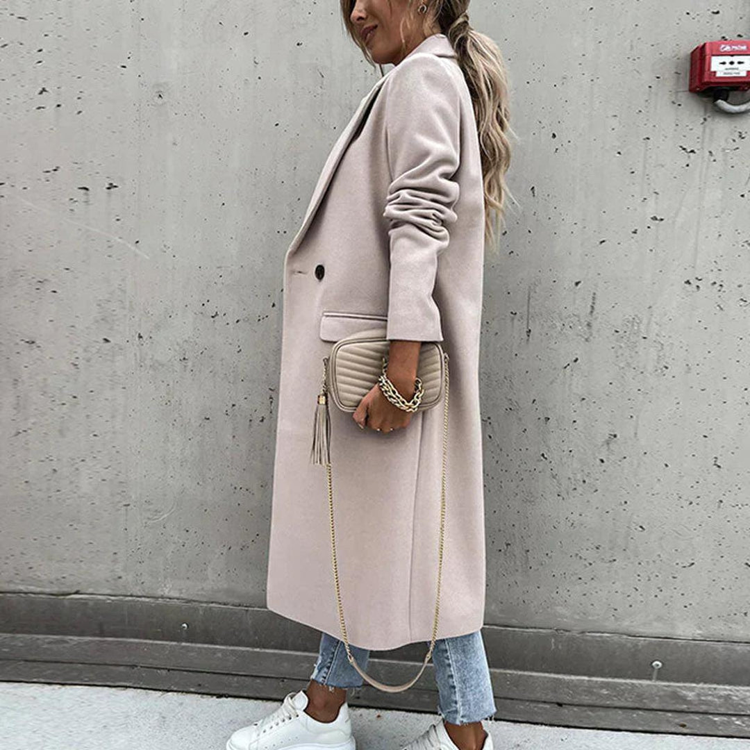 Mune | Longer women's wool blend coat with button placket and side pockets