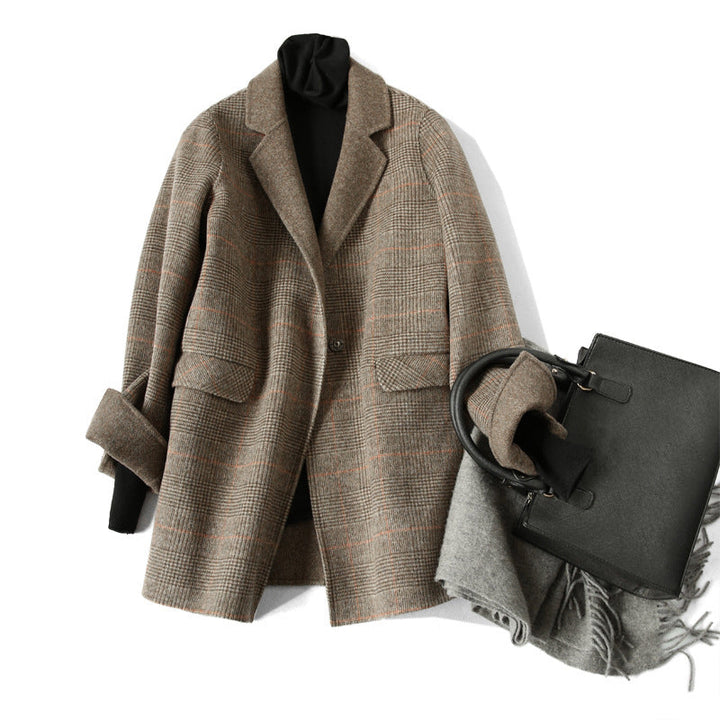 Mune | Women's Wool Winter Jacket with Check Pattern and Lapel Collar