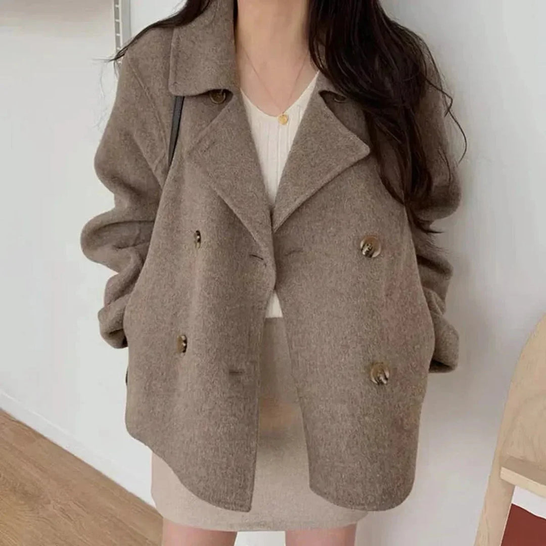 Mune | Luxurious Oversize Double-breasted Wool Coat