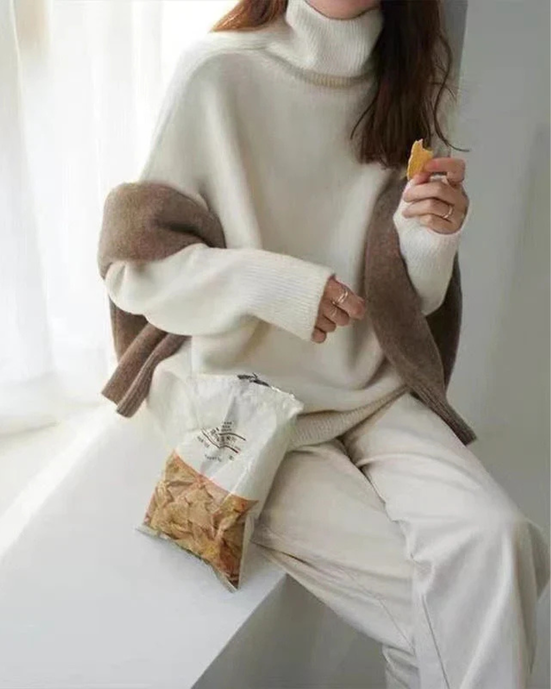Mune | Luxurious Cashmere Turtleneck Sweater for Women Amelia