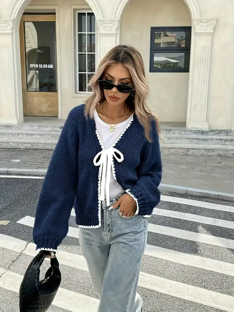 Mune | Women's Knit Cardigan with V-Neck and Bow Closure