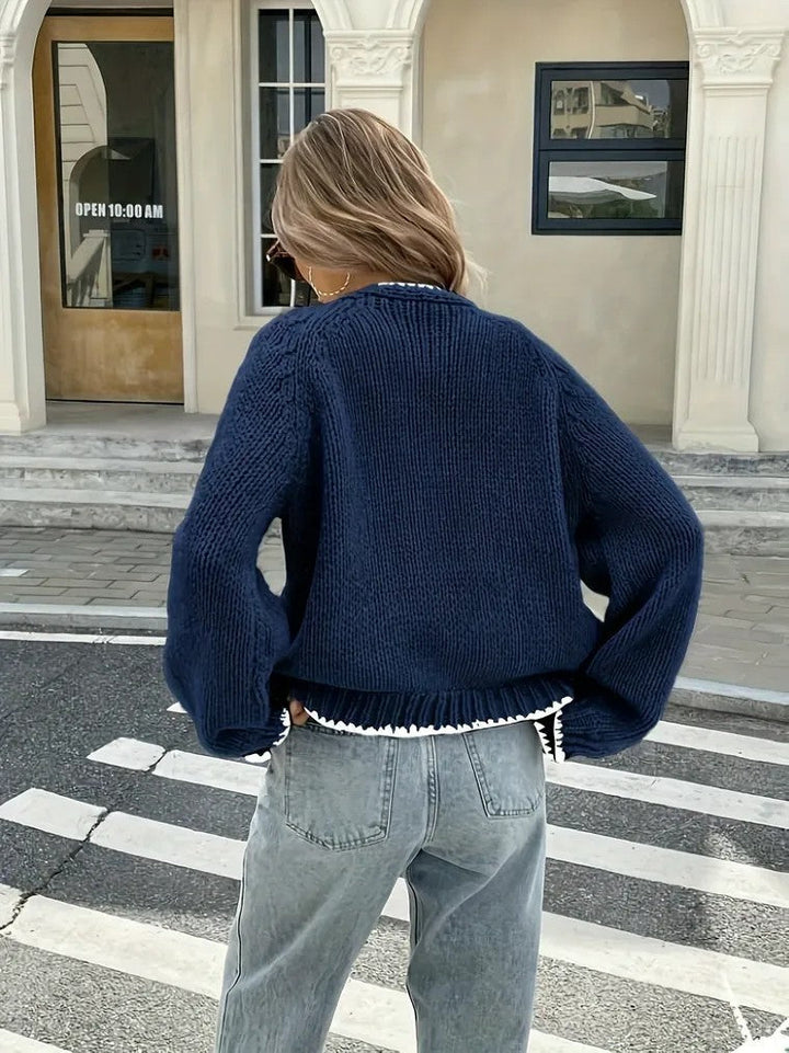 Mune | Women's Knit Cardigan with V-Neck and Bow Closure