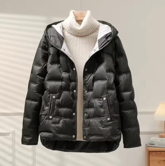 Mune | Women's Insulated Down Jacket with Hood and Zipper