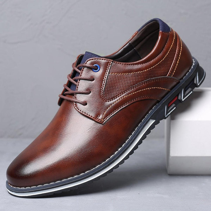Men Lace Up Anti Slip Walking Shoes