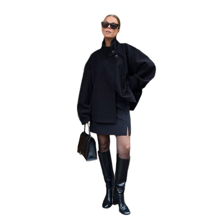 Ladies' Short Jacket with High Collar and Fastening Mune