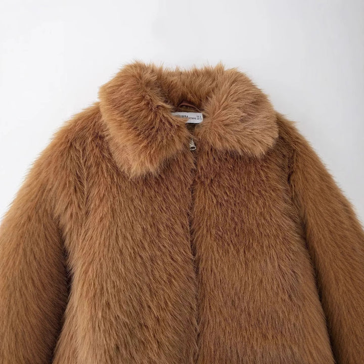 Women's short cozy faux fur jacket with shirt collar and concealed zipper placket Mune Fashion