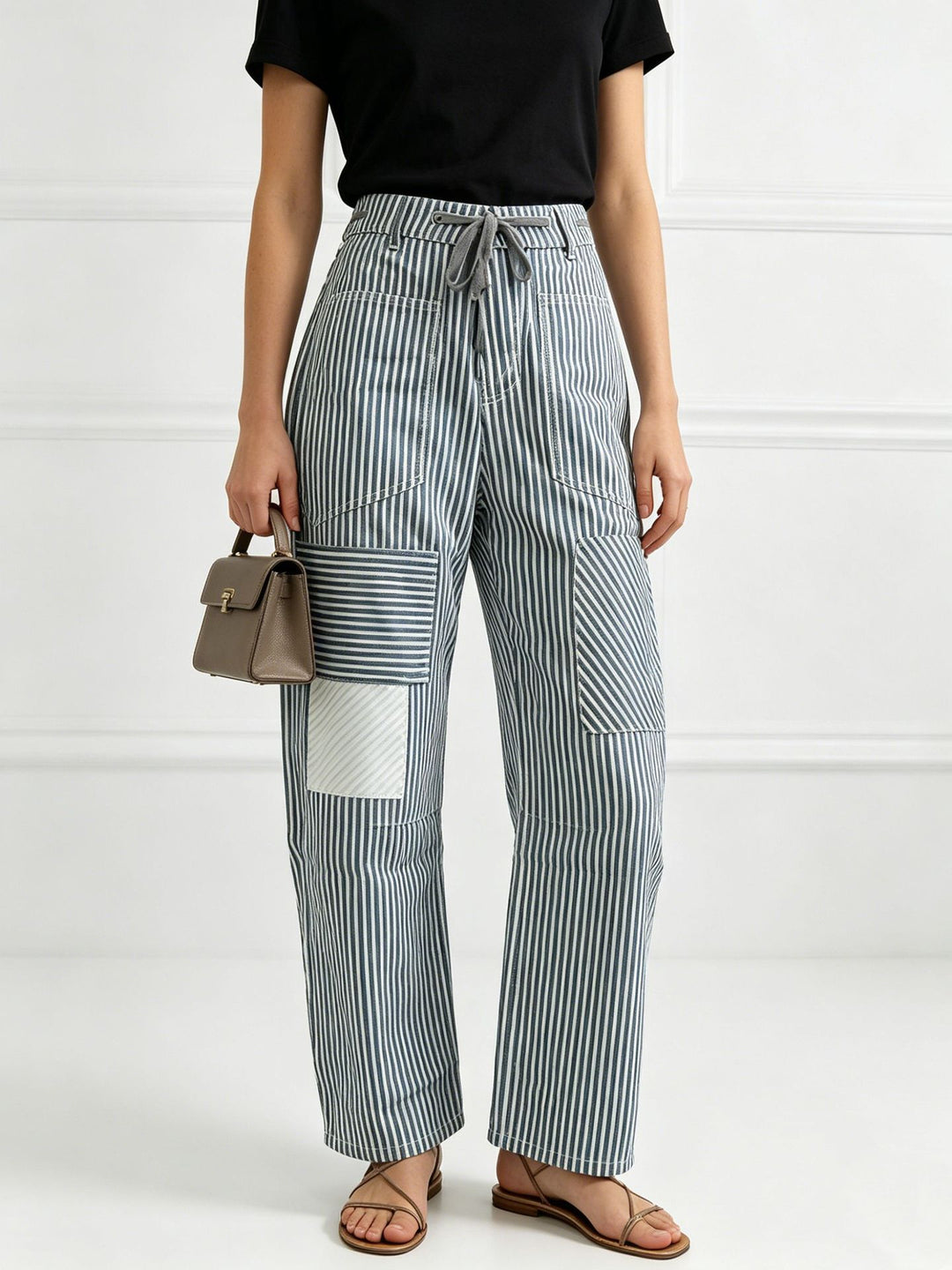 Women nan High-Waist Relaxed Pants with vertical stripe pattern, patch knee patches and drawstring Mune Fashion