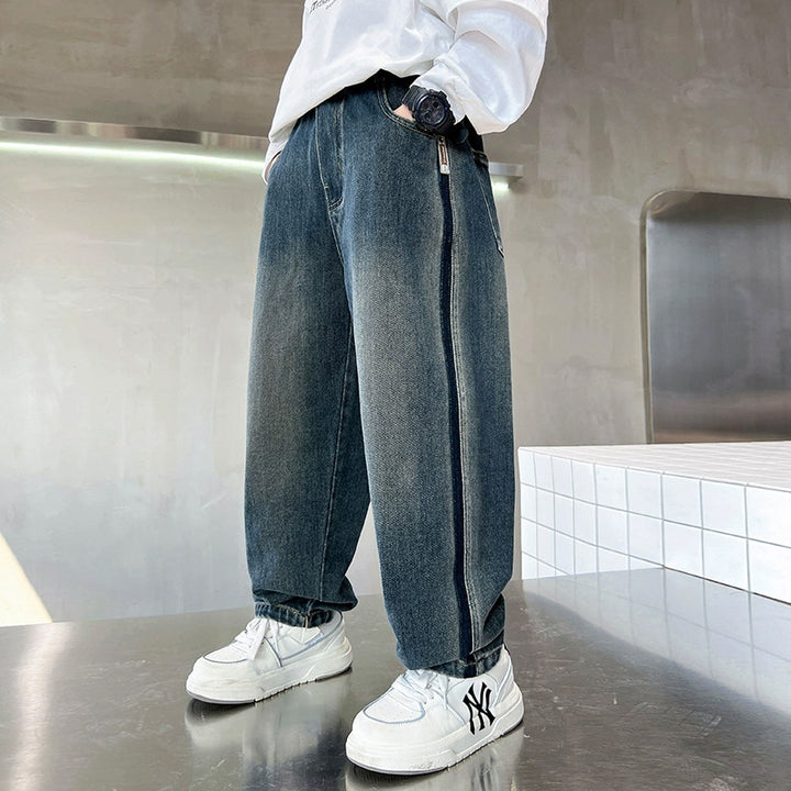 Unisex oversized Baggy Jeans with unique pocket design Mune Fashion