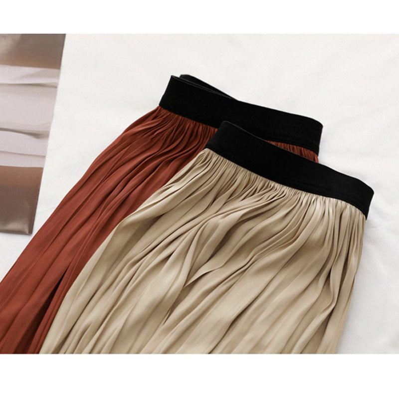 Ladies Elegant Pleated Skirt made of Flowing Material Mune Fashion