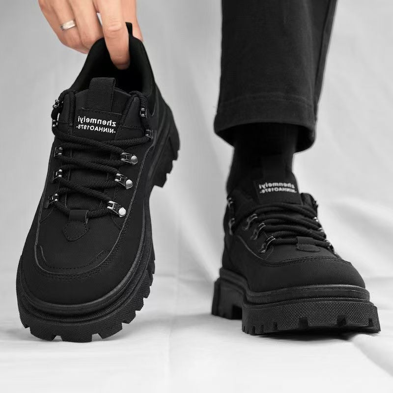 Women's trendy trekking sneakers with durable upper material and slip-resistant sole Mune Fashion