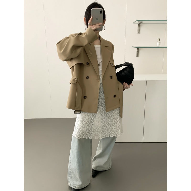 Women's short trench coat with figure-flattering tie belt and voluminous balloon sleeves Mune Fashion