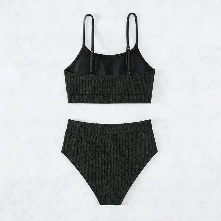 Women Cropped Top and High-Cut Bikini Bottom Mune Fashion