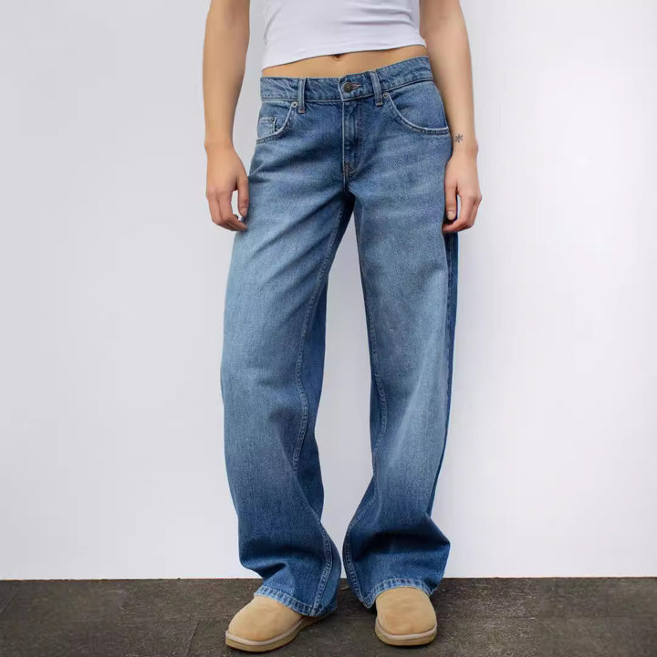 Women's wide denim pants model with deep waist and wide flare Mune Fashion