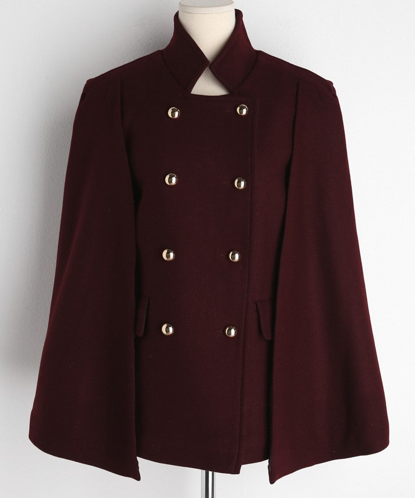 Women’s coat cape in tailoring look with double-breasted button placket and distinctive shoulder Mune Fashion